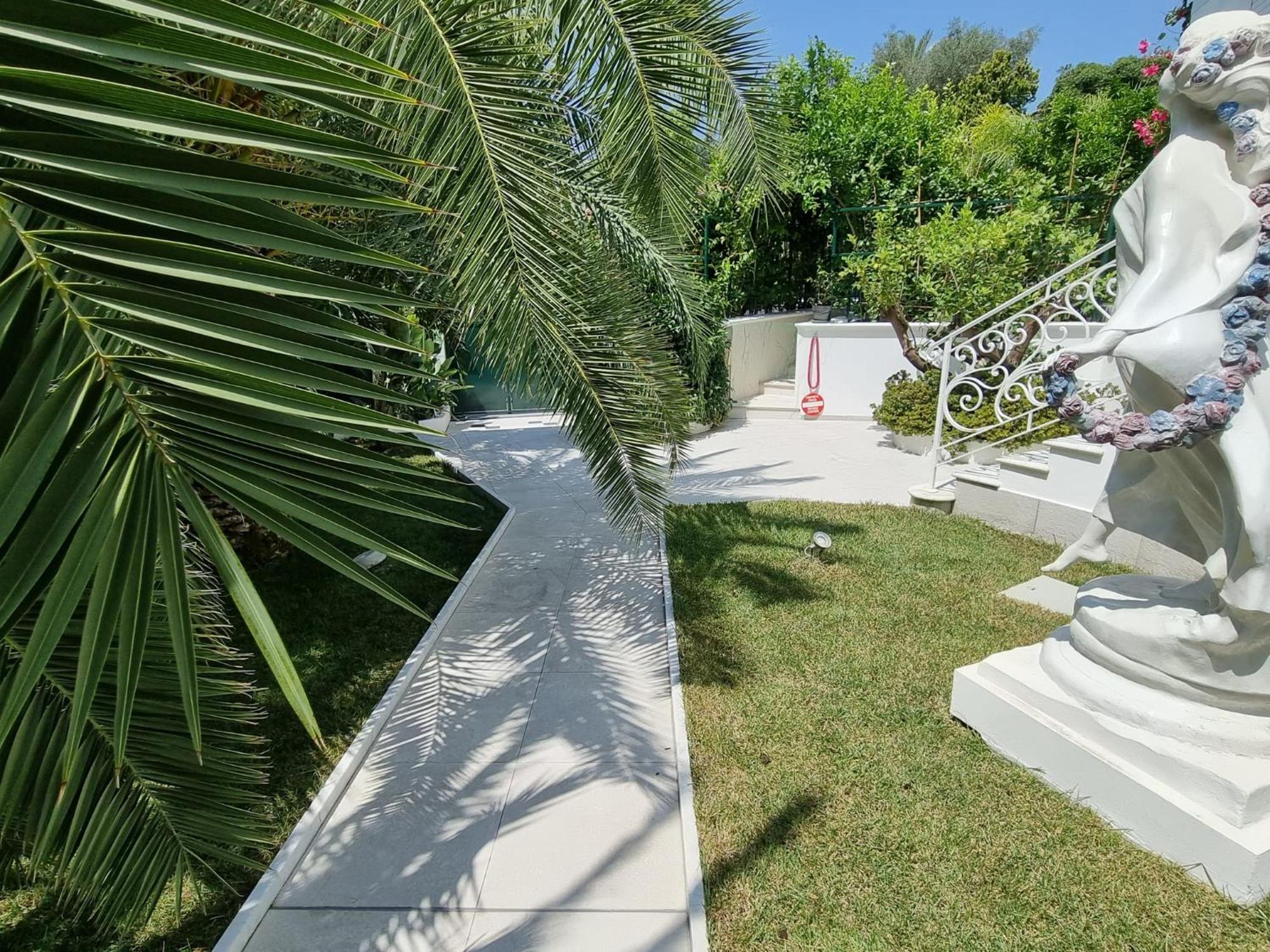 Palms Luxury Suites Sanremo Ngoại thất bức ảnh